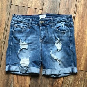 Carly Jean Los Angeles Cello Shorts Size 5
